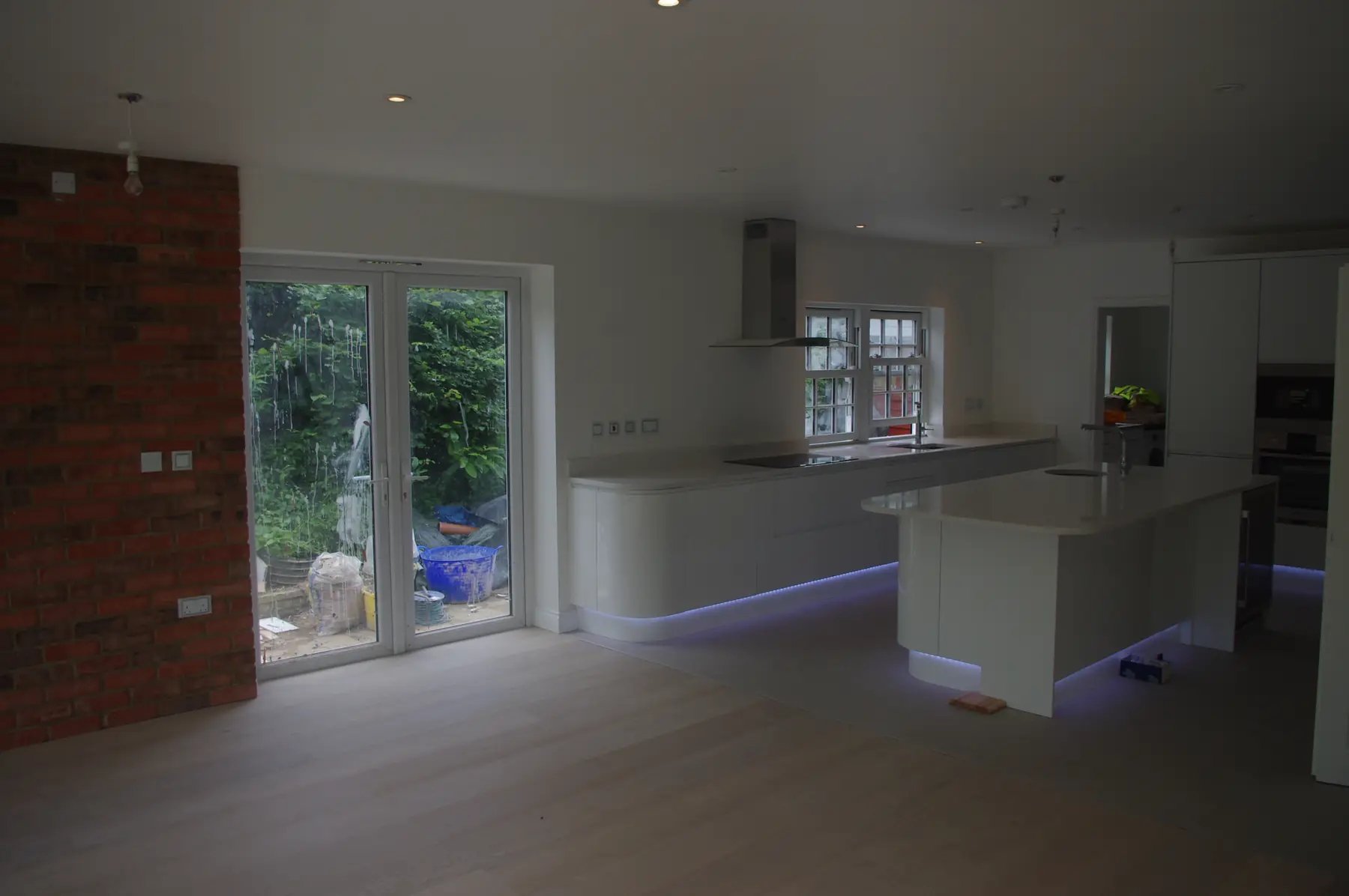New kitchen and dining space